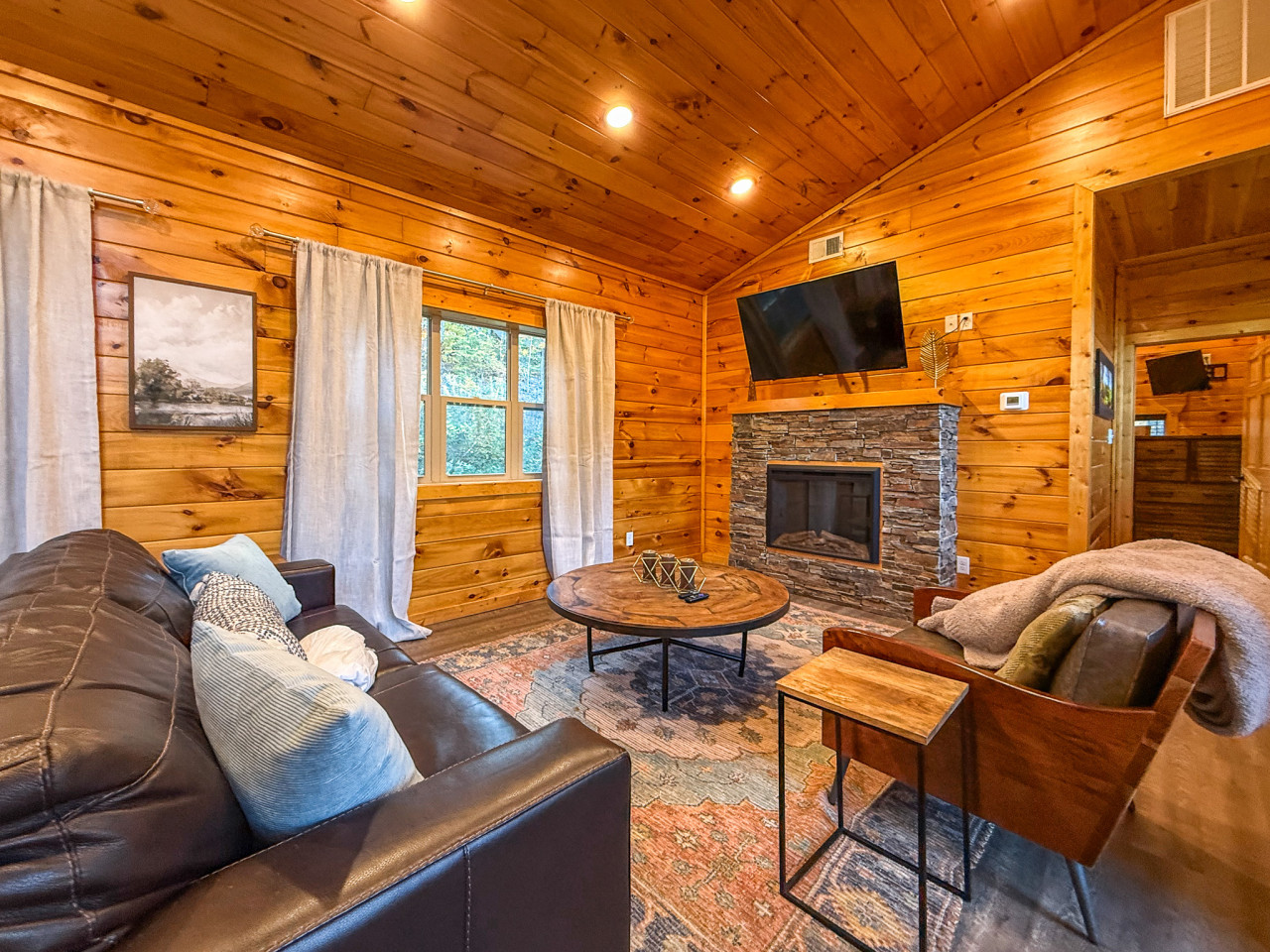 Mountain Bliss - Your Ultimate Sevierville Cabin - Photo 5