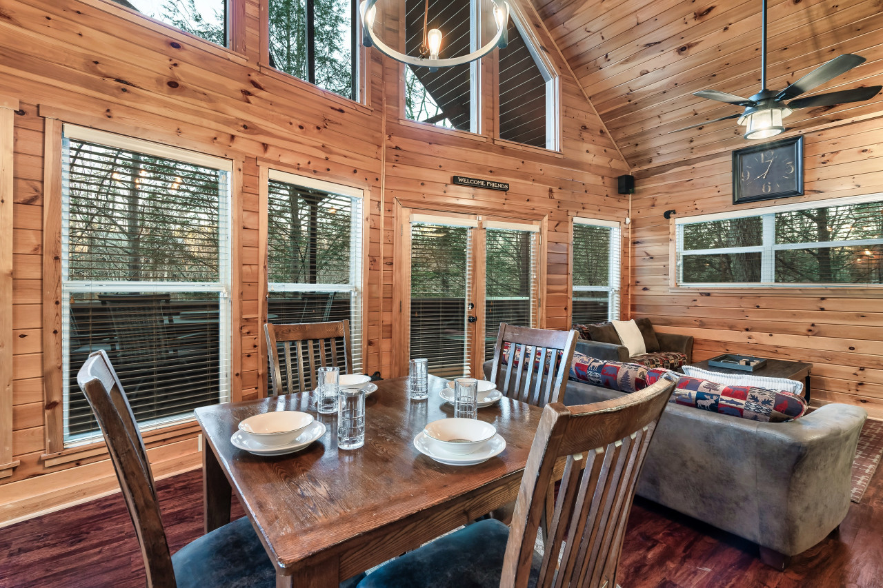 2 BED|2.5 BATH-Butterfly Views-Close to Dollywood! - Photo 5