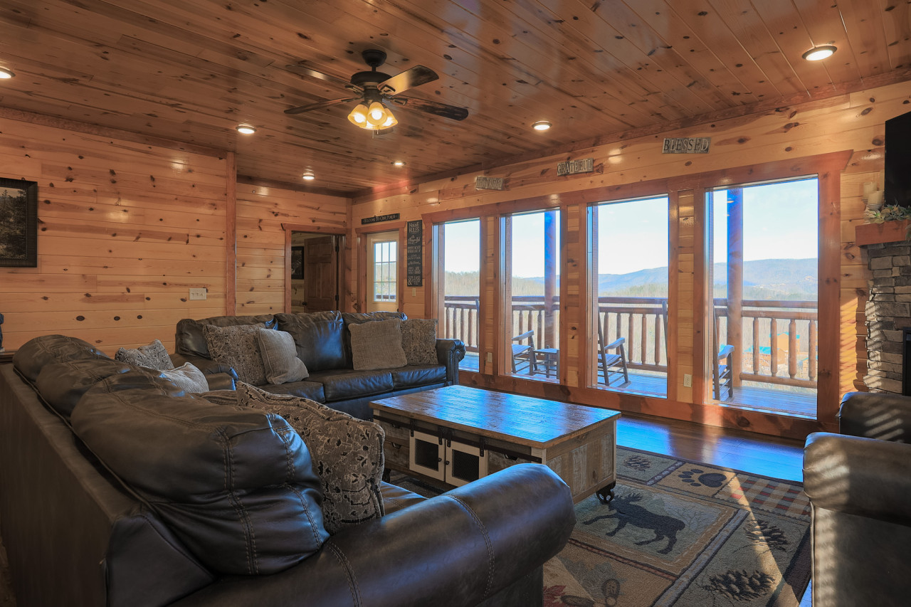 Heated Pool Cabin with Gorgeous Mountain Views - Photo 2