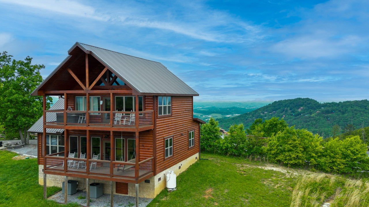 Majestic Mountain Magic - Photo 3