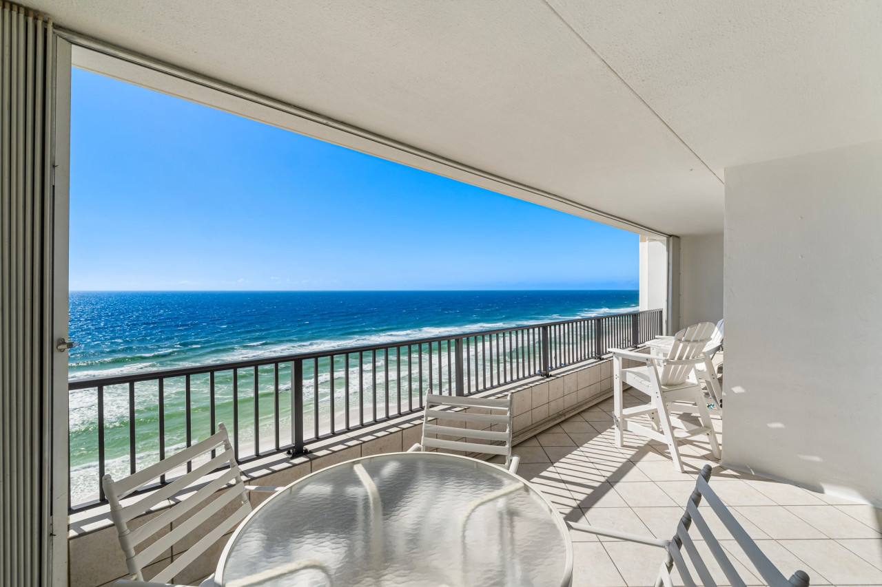 30-Foot Oceanfront Balcony |Oceanfront Pool|Heart of Destin - Photo 4