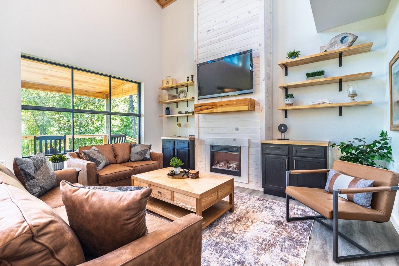 Harbor Point Hideaway - Photo 2