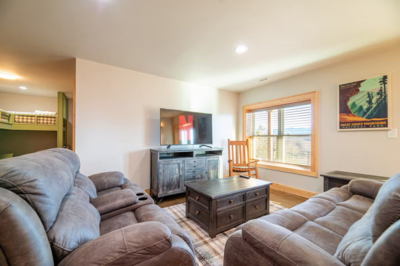 Mountain Views Retreat - Photo 5