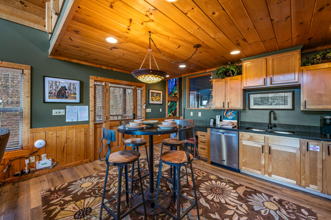 Summit & Soak - Photo 3