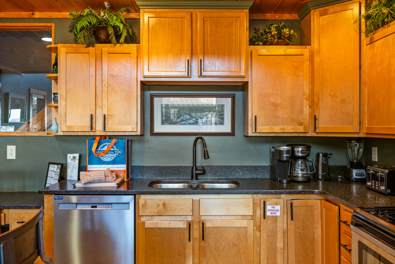 Summit & Soak - Photo 4