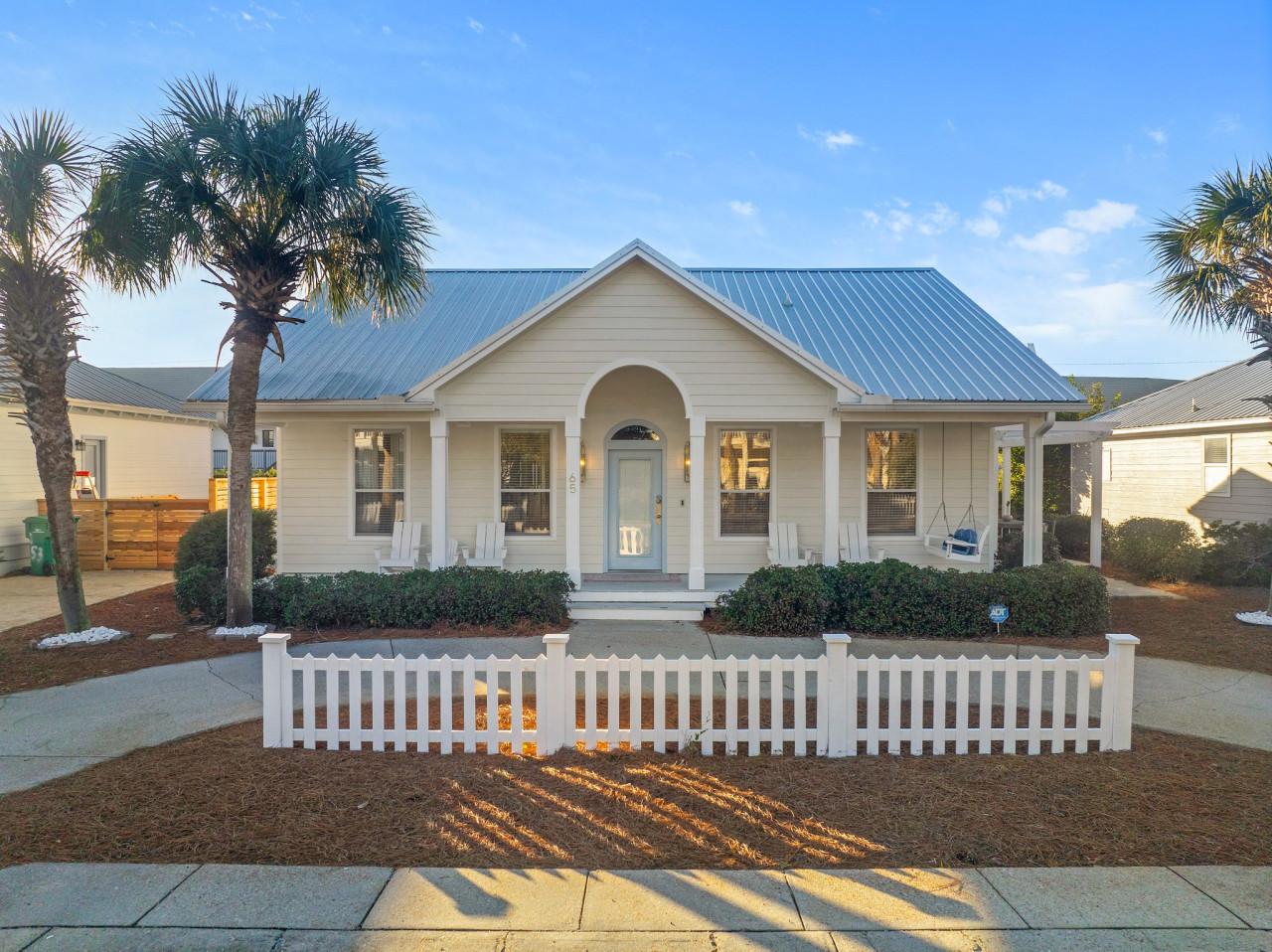 🌞Sun & Moon at 30A – Two Homes | Walk to Beach | Sleeps 16🌙 - Photo 2