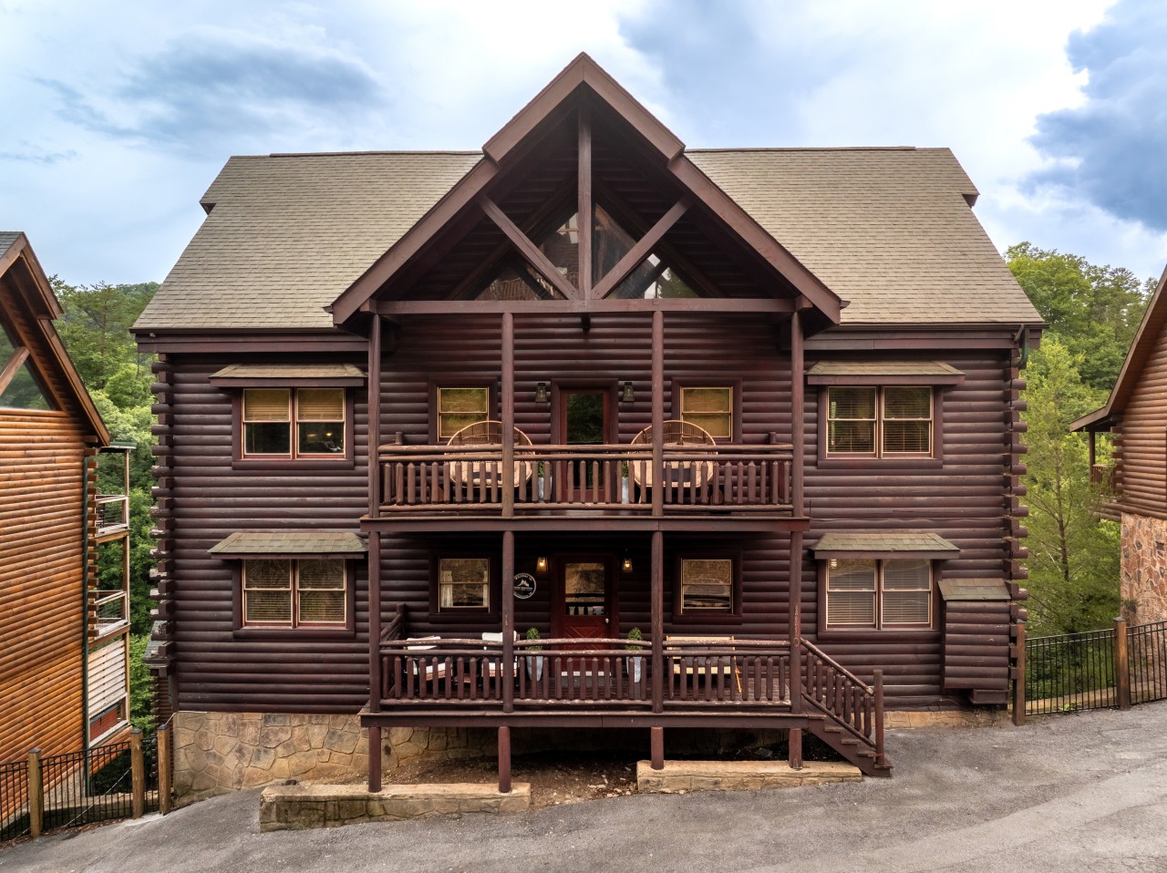 Smoky Mountain Haven - Photo 2