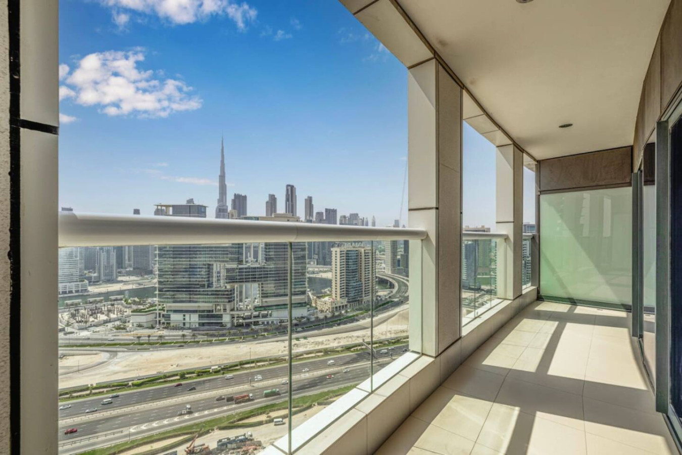 Elegant one bedroom with Burj Khalifa view