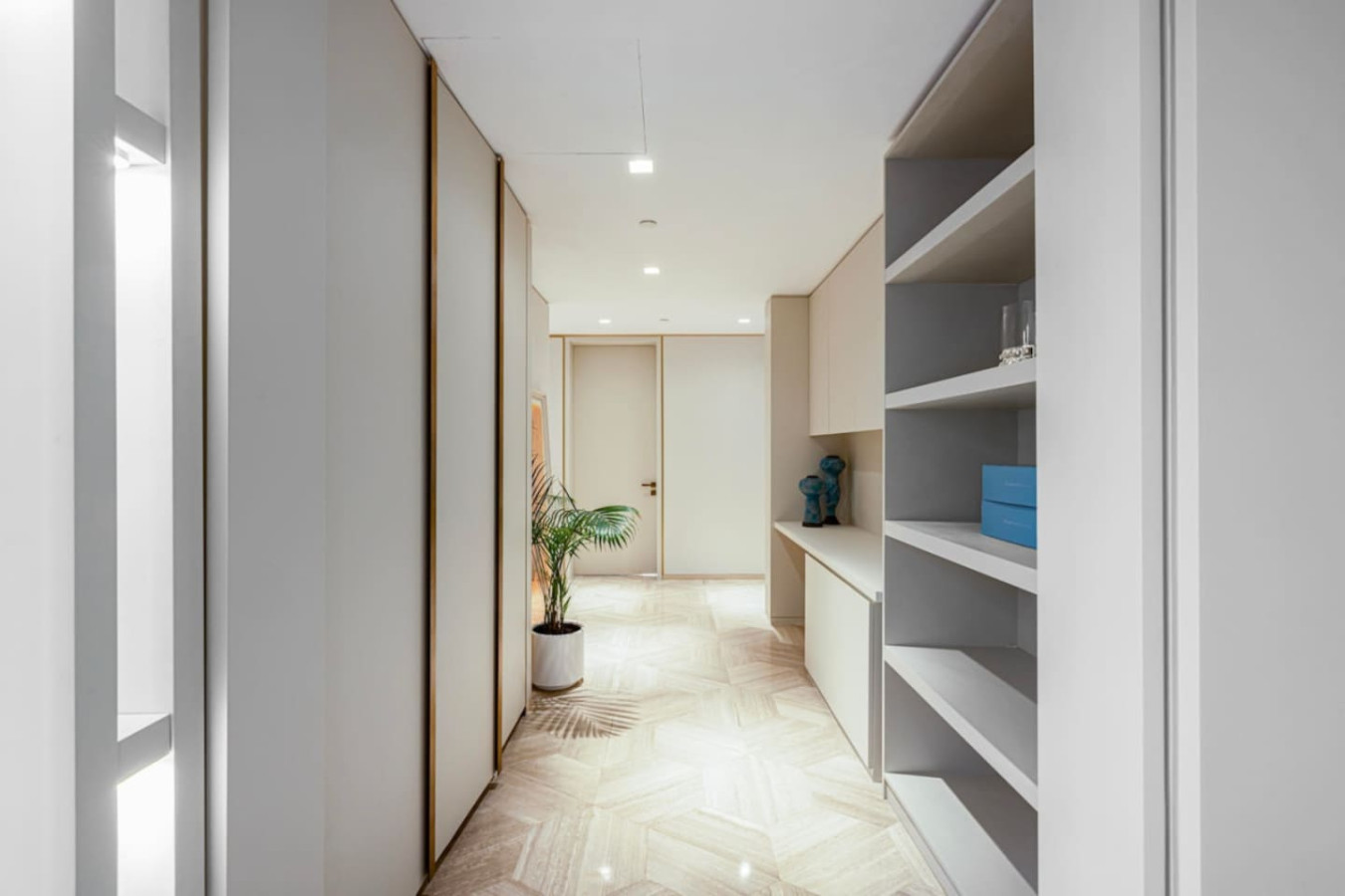 Luxury 4BR at FIVE Palm – Private Pool & Beach image 19