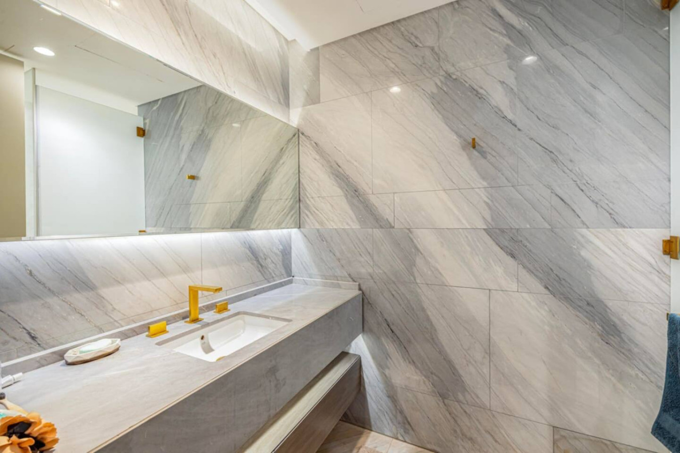 Luxury 4BR at FIVE Palm – Private Pool & Beach image 37