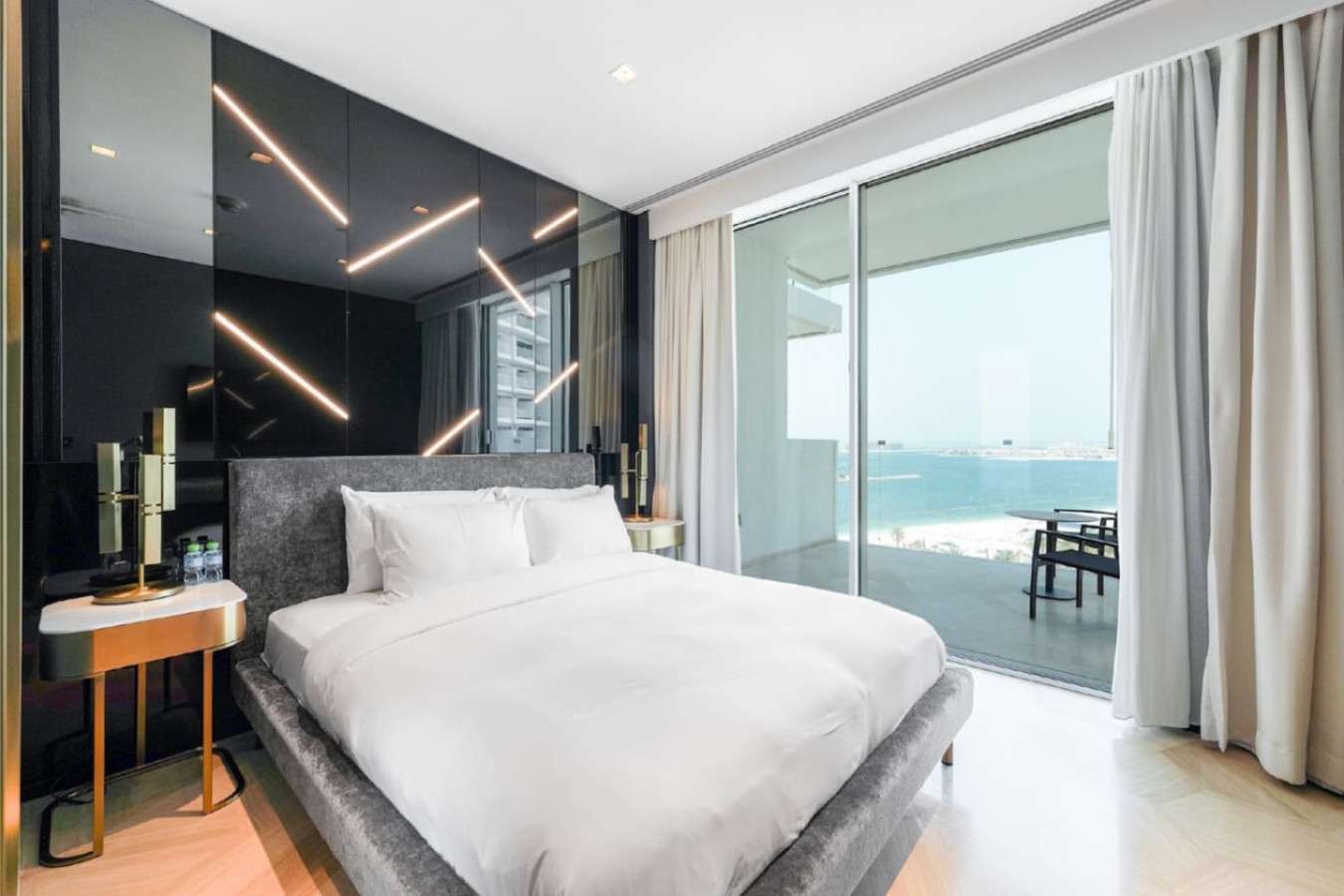 Luxury 4BR Penthouse @ FIVE Palm with Private Pool image 12