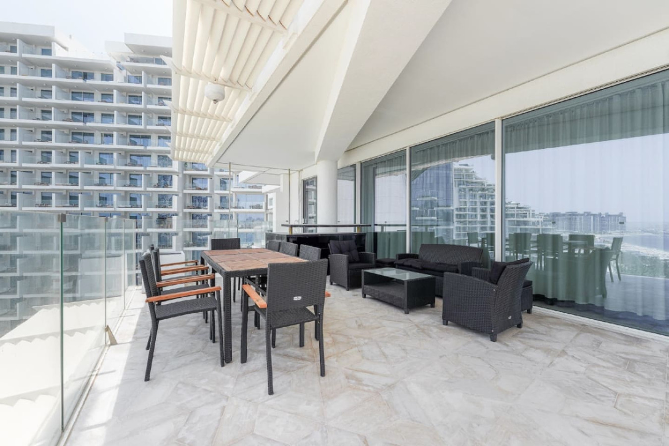 Luxury 4BR Penthouse @ FIVE Palm with Private Pool image 21
