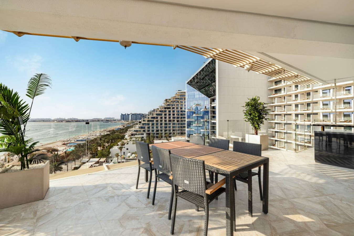Luxury 4BR Penthouse @ FIVE Palm with Private Pool image 38