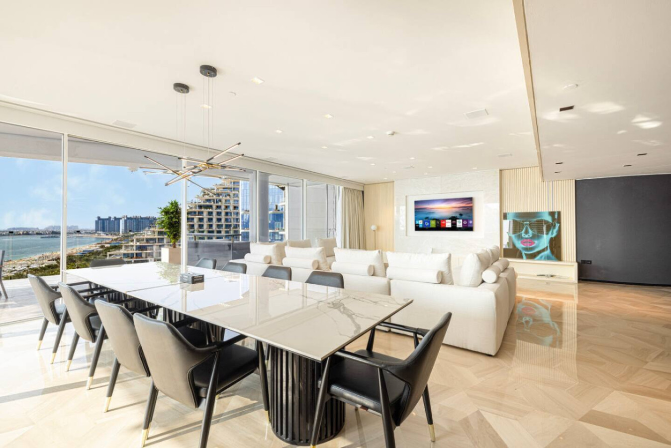 Luxury 4BR Penthouse @ FIVE Palm with Private Pool image 2