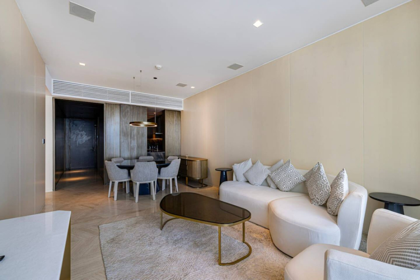 Luxury Sea view 2 bedroom Apartment at FIVE Palm image 12