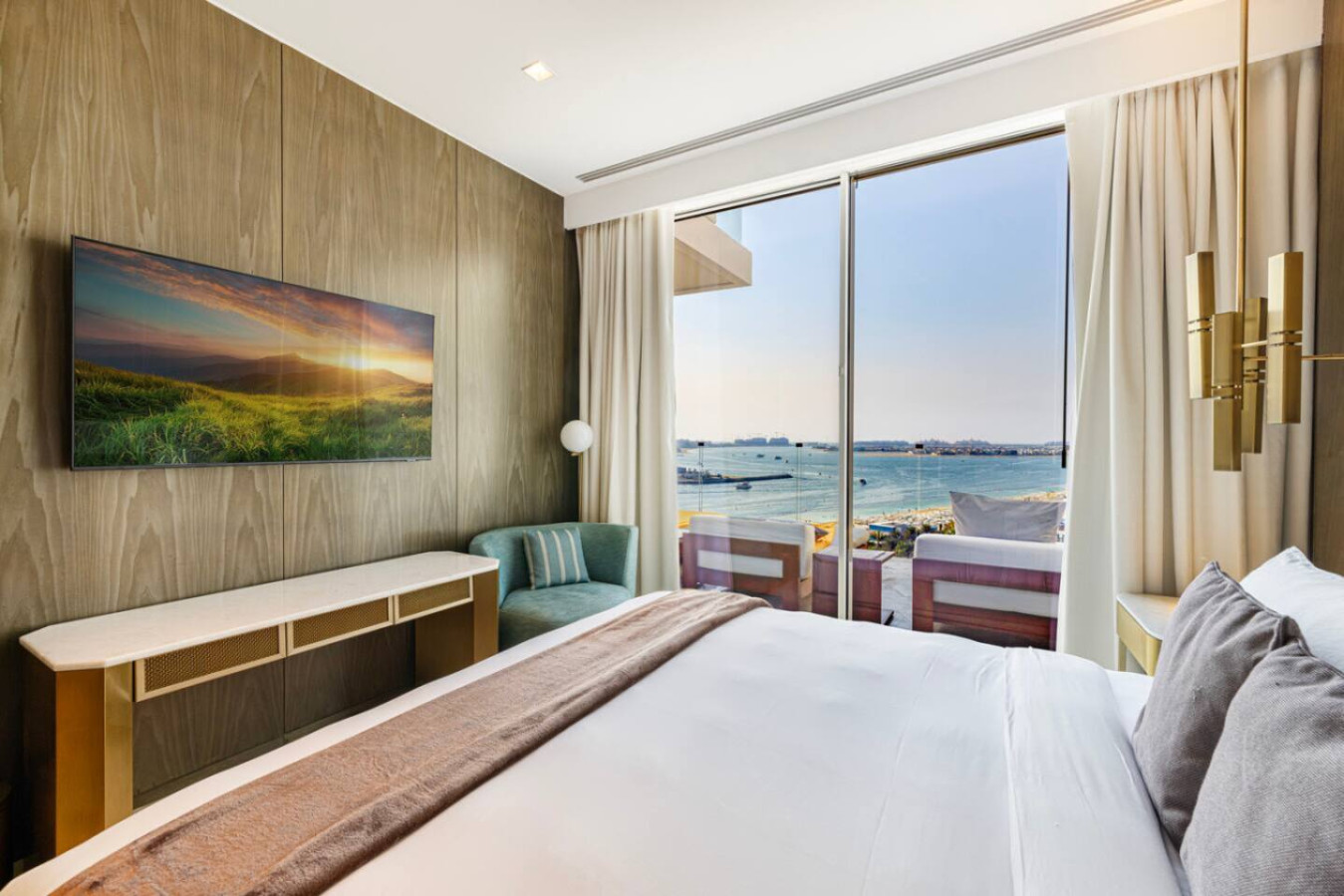 Luxury Sea view 2 bedroom Apartment at FIVE Palm image 20