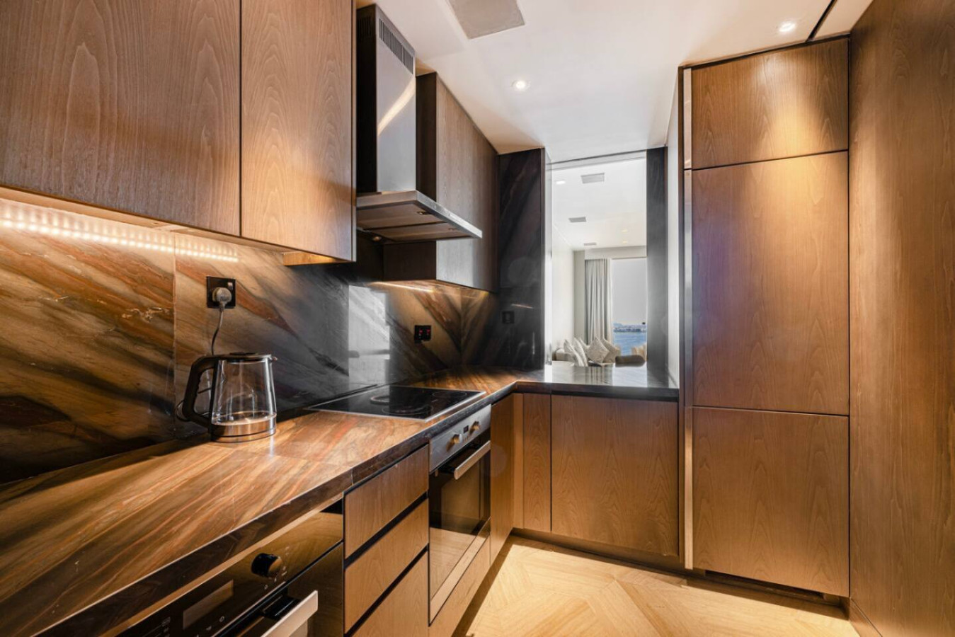 Luxury Sea view 2 bedroom Apartment at FIVE Palm image 24
