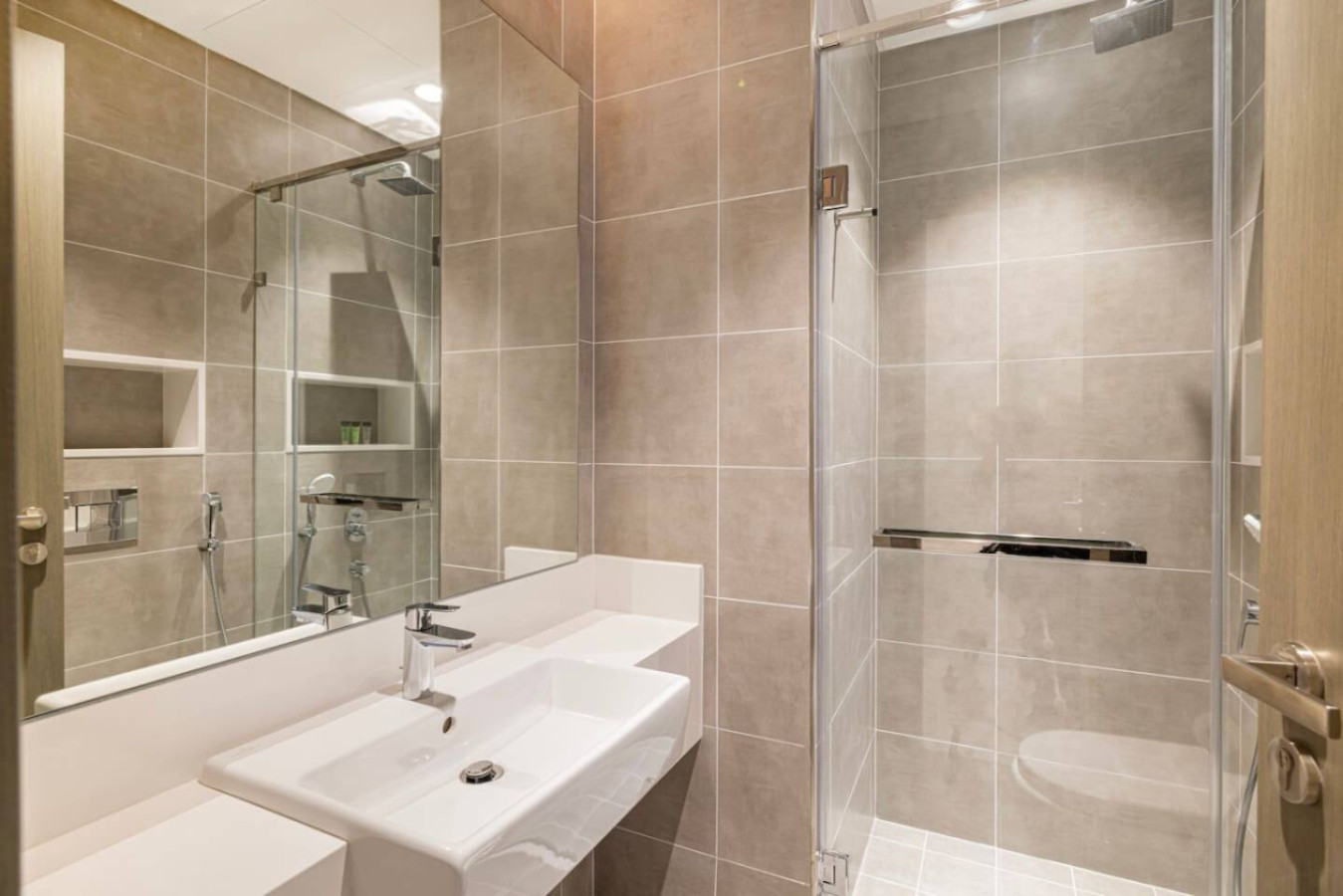 2BR in with Burj Khalifa View  1204 image 18