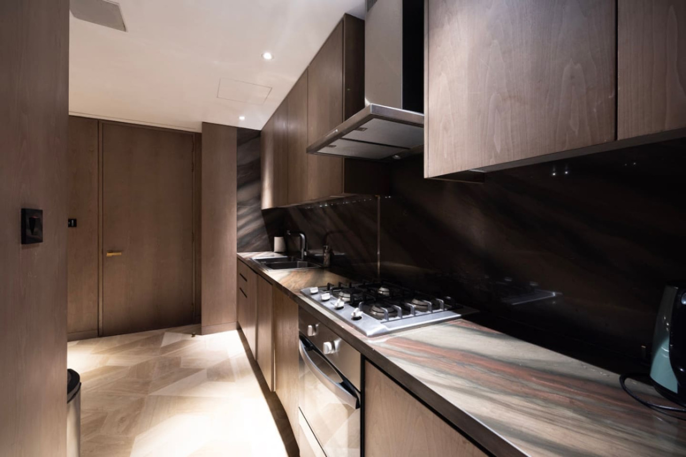 FIVE Palm Luxury 2BR with Sea View image 9