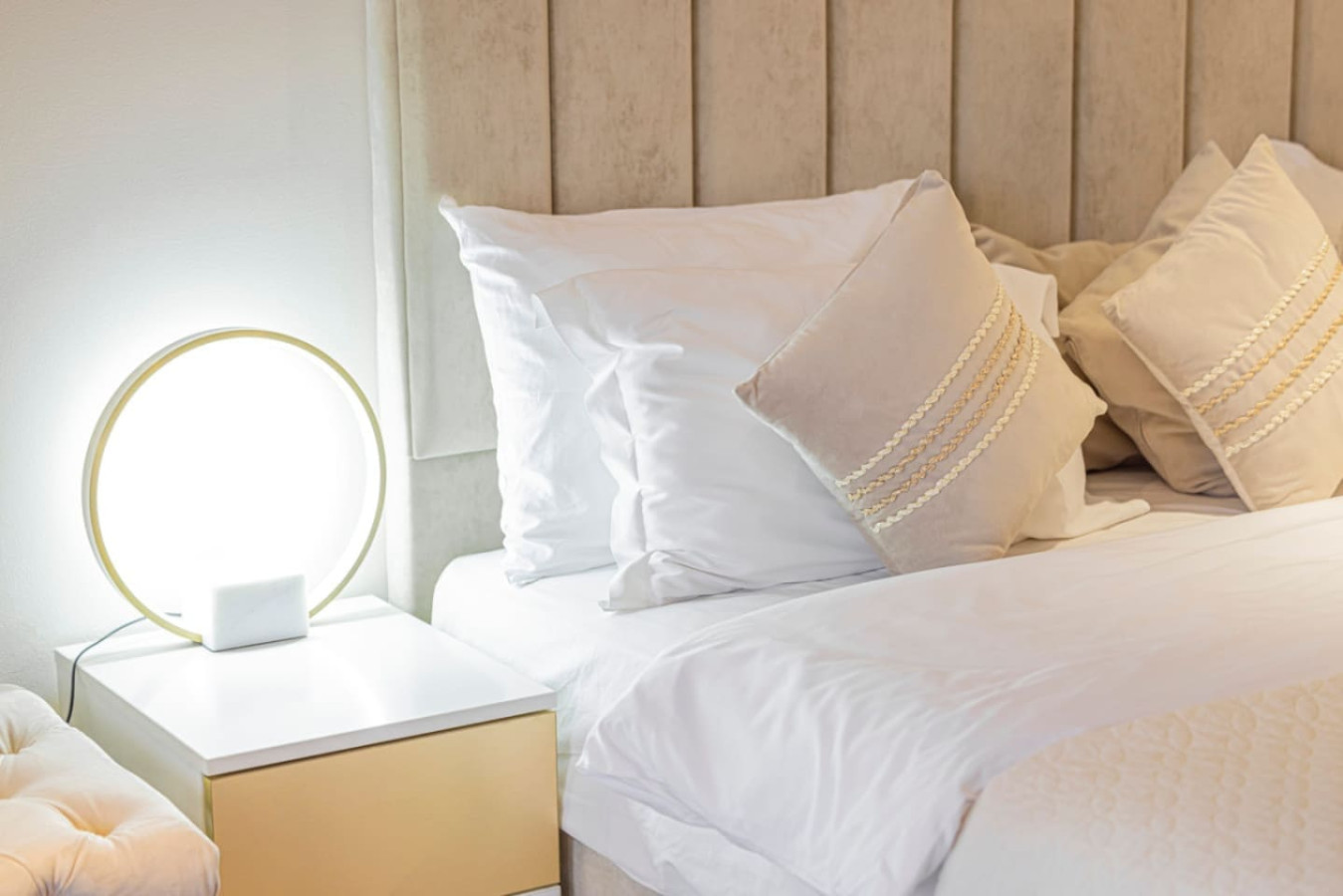 Luxury 2BR at Anantara Burj View image 39