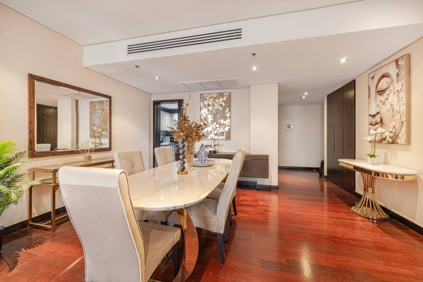 Luxury 2BR at Anantara Burj View image 5