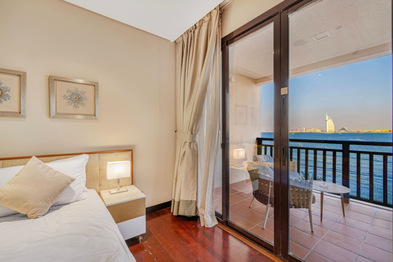 Luxury 2BR at Anantara Burj View image 19