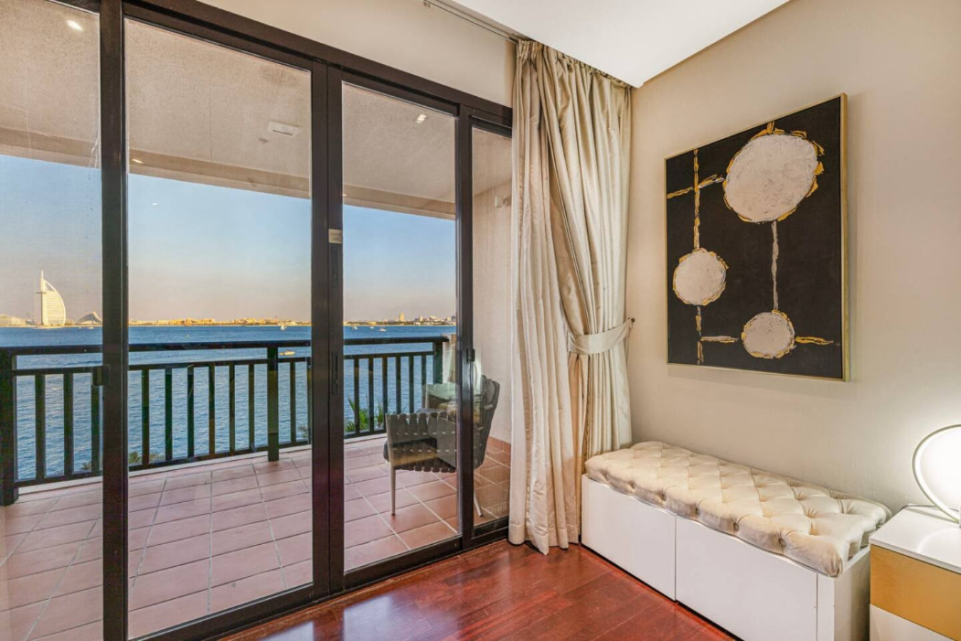 Luxury 2BR at Anantara Burj View image 27