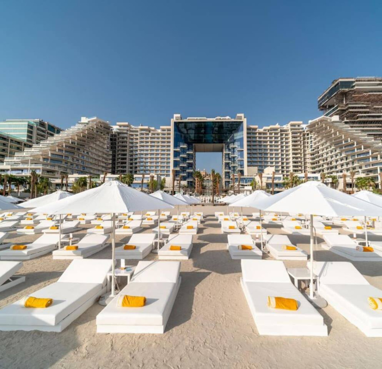 Luxury 3BR Suite at FIVE Palm Jumeirah image 6