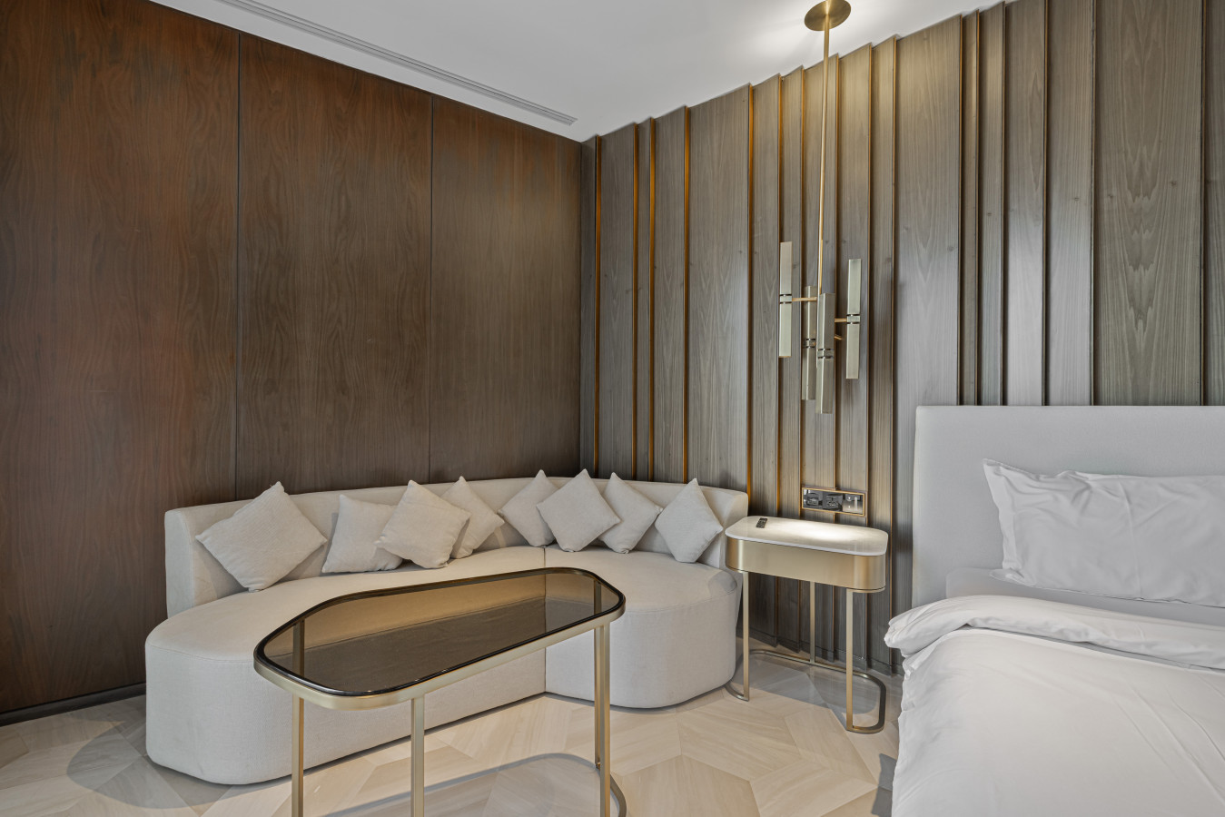 Luxury 3BR Suite at FIVE Palm Jumeirah image 36