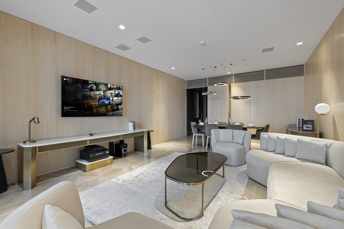Luxury 3BR Suite at FIVE Palm Jumeirah image 39