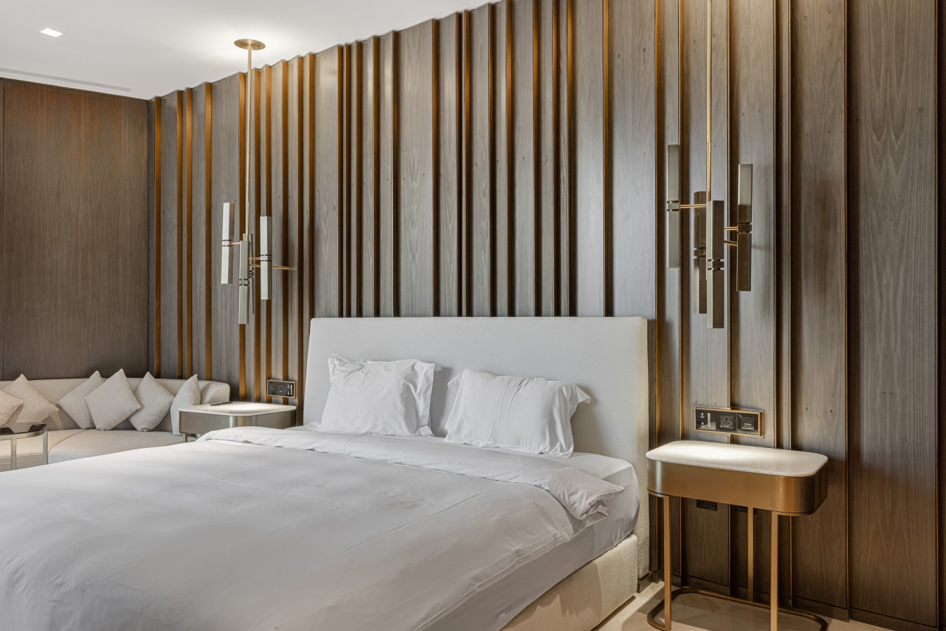 Luxury 3BR Suite at FIVE Palm Jumeirah image 45