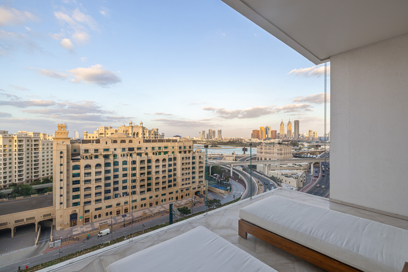 Luxury 3BR Suite at FIVE Palm Jumeirah image 49