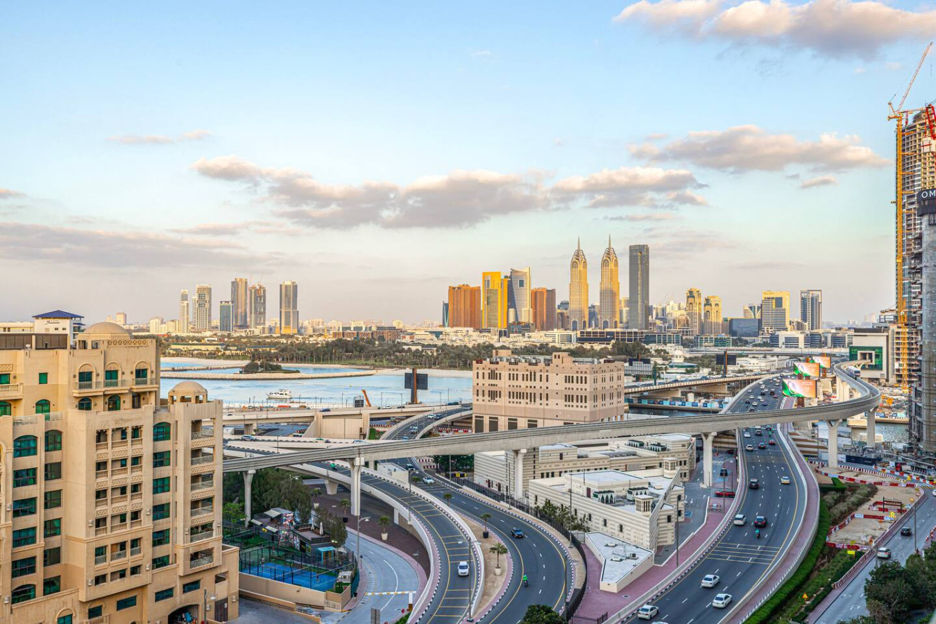 Luxury 2BR at FIVE Palm Jumeirah, Sea View image 11