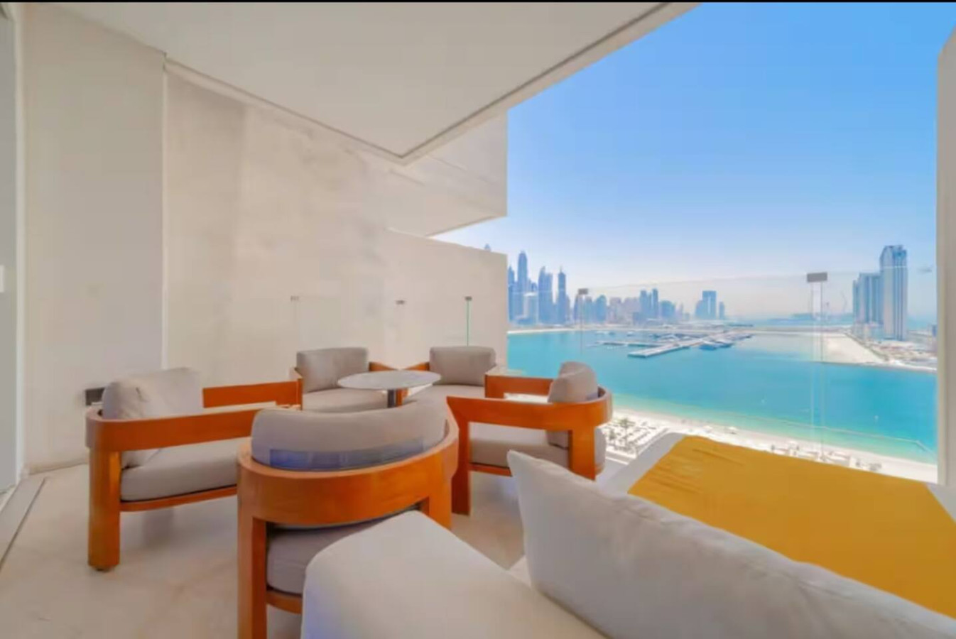 Luxury 2BR at FIVE Palm Jumeirah, Sea View image 3