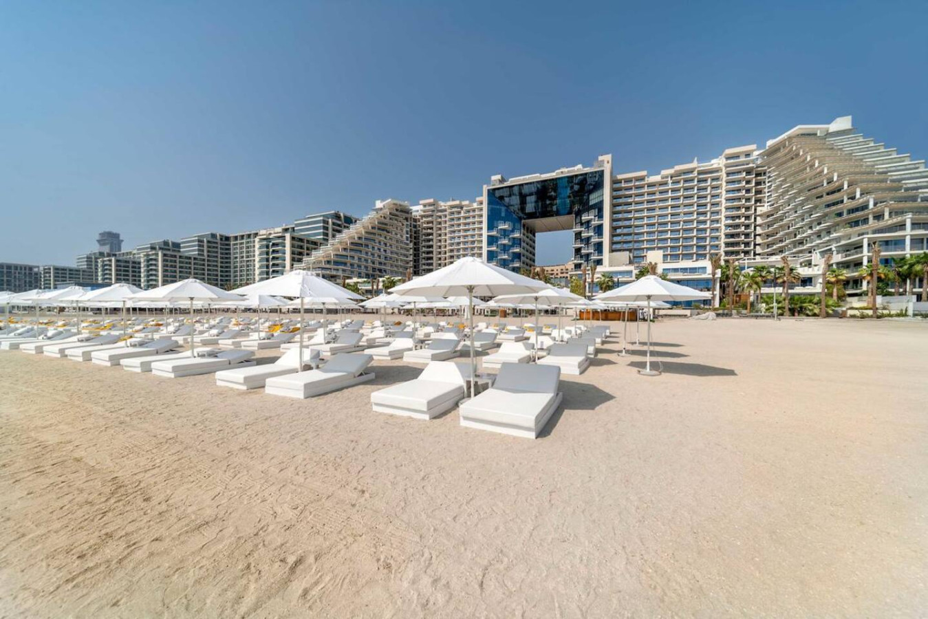 Luxury 2BR at FIVE Palm Jumeirah, Sea View image 42