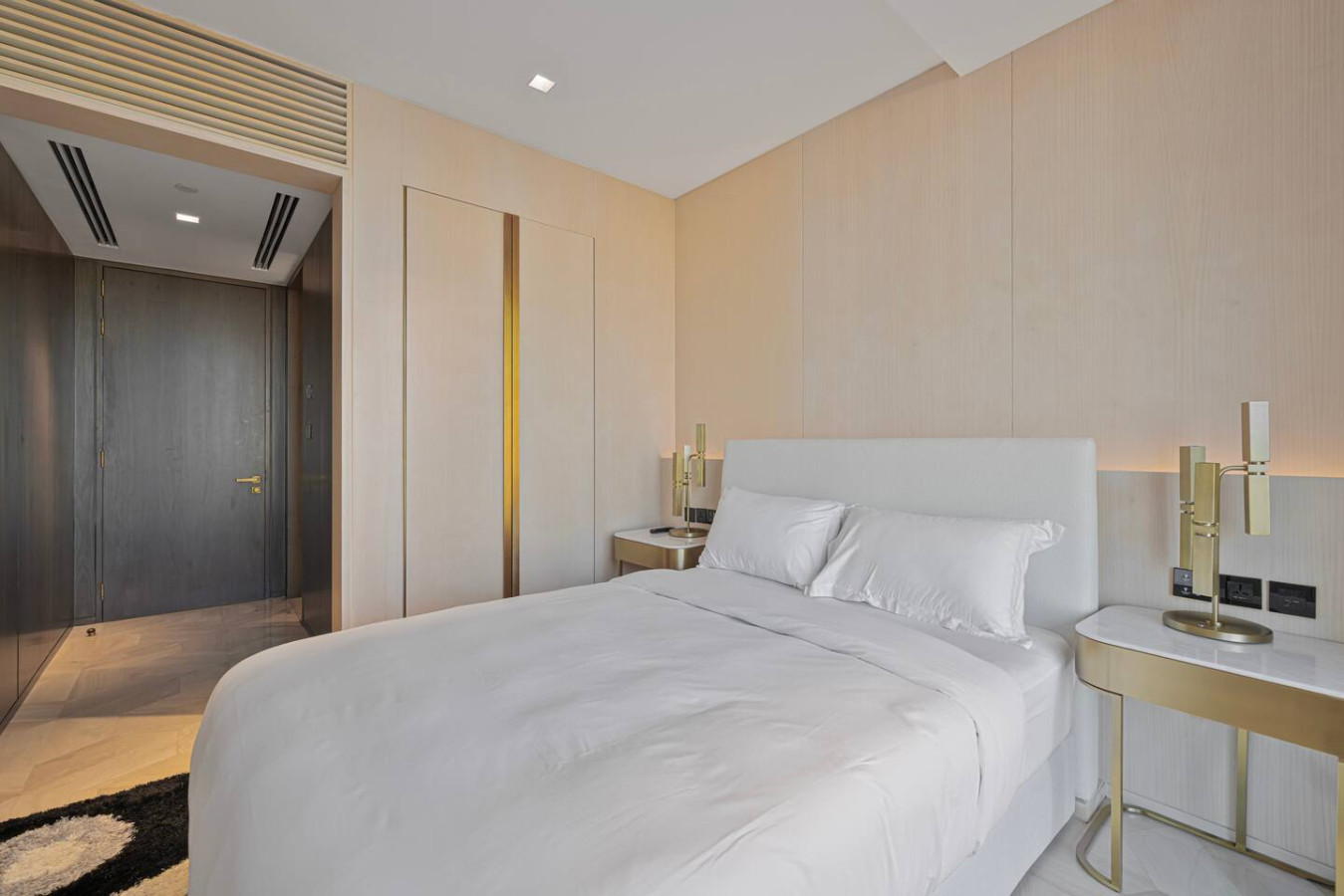 Luxury 2BR at FIVE Palm Jumeirah, Sea View image 6