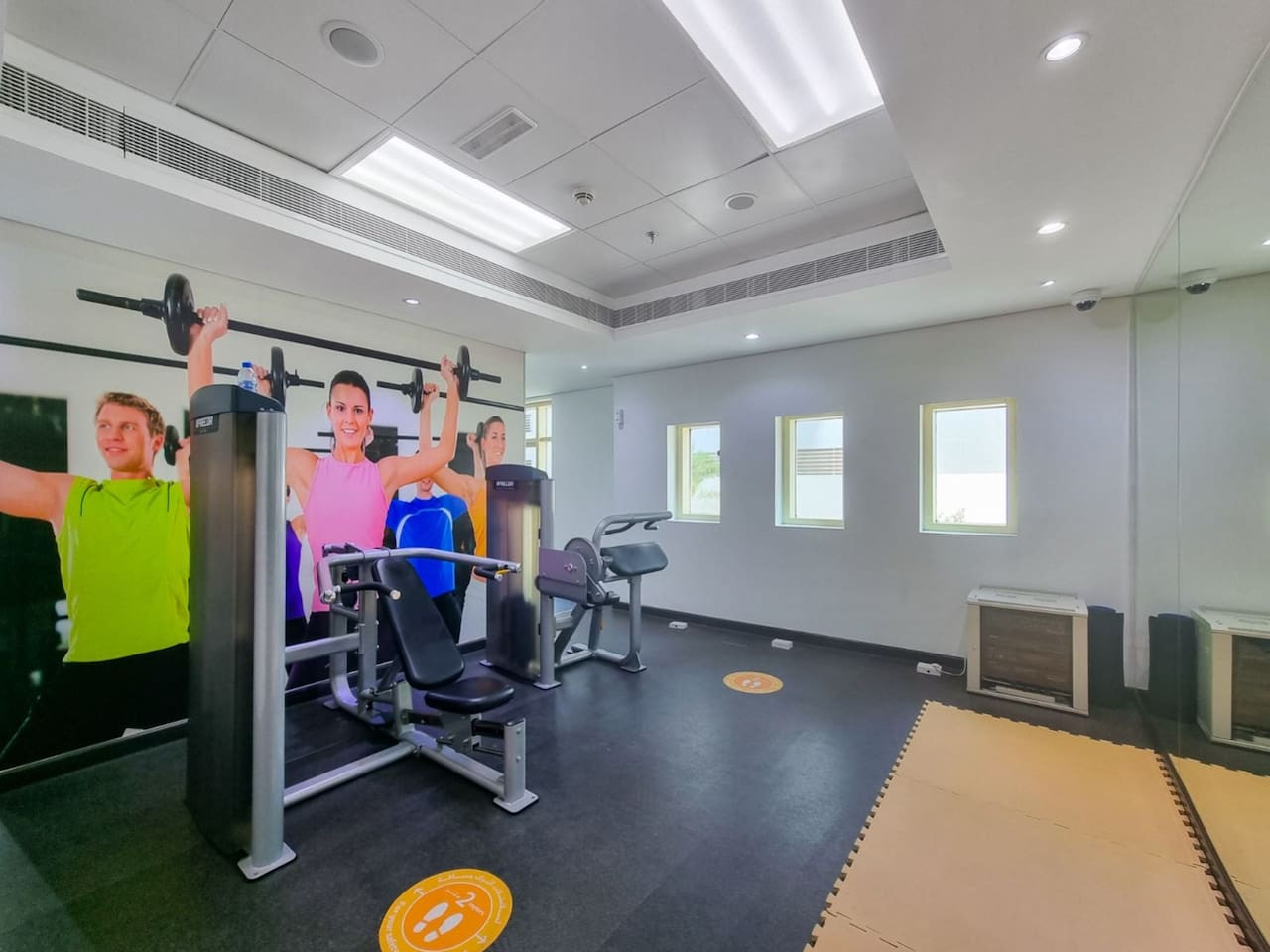 2BR Marina View | Royal Oceanic image 18