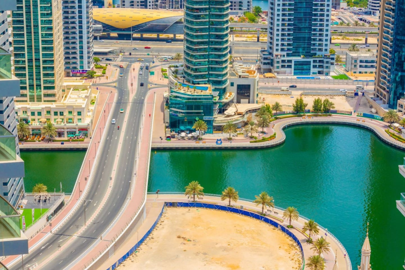 2BR Marina View | Royal Oceanic image 13