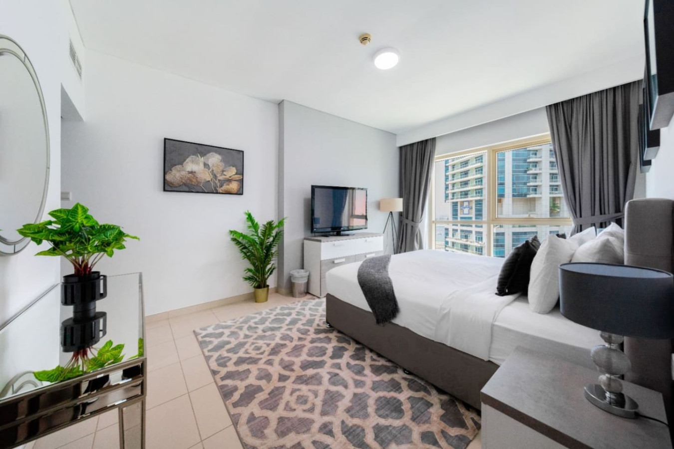2BR Marina View | Royal Oceanic image 33