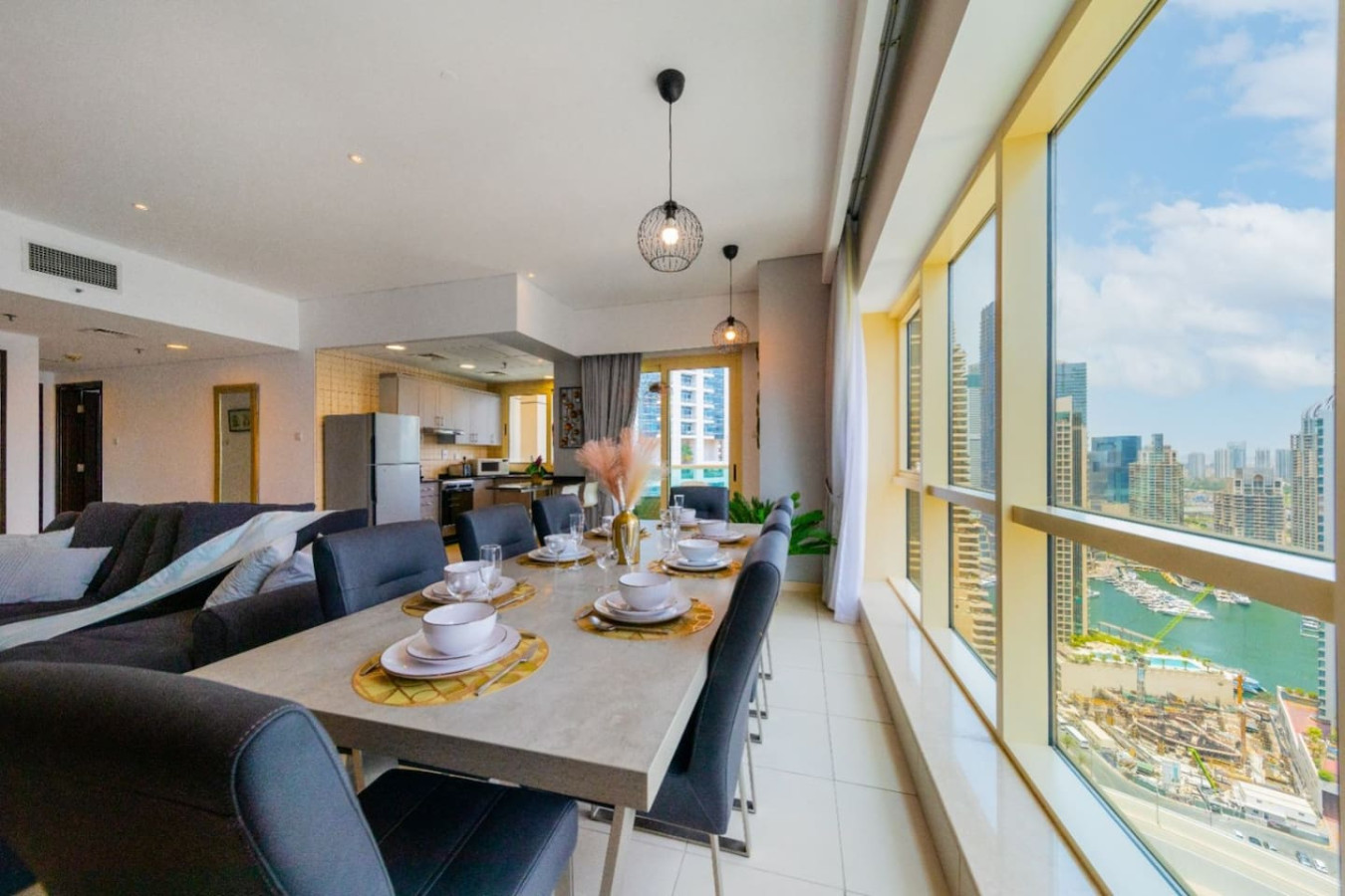 2BR Marina View | Royal Oceanic image 2