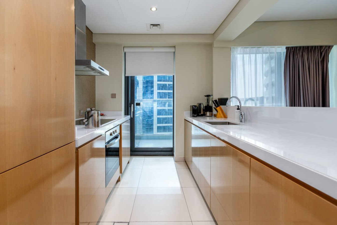 Elegant 2BR, 5 Min to Dubai Mall image 14