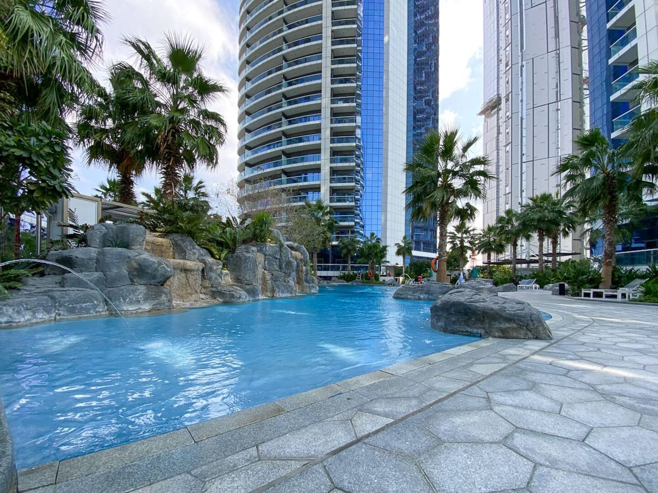 Elegant 2BR, 5 Min to Dubai Mall image 20