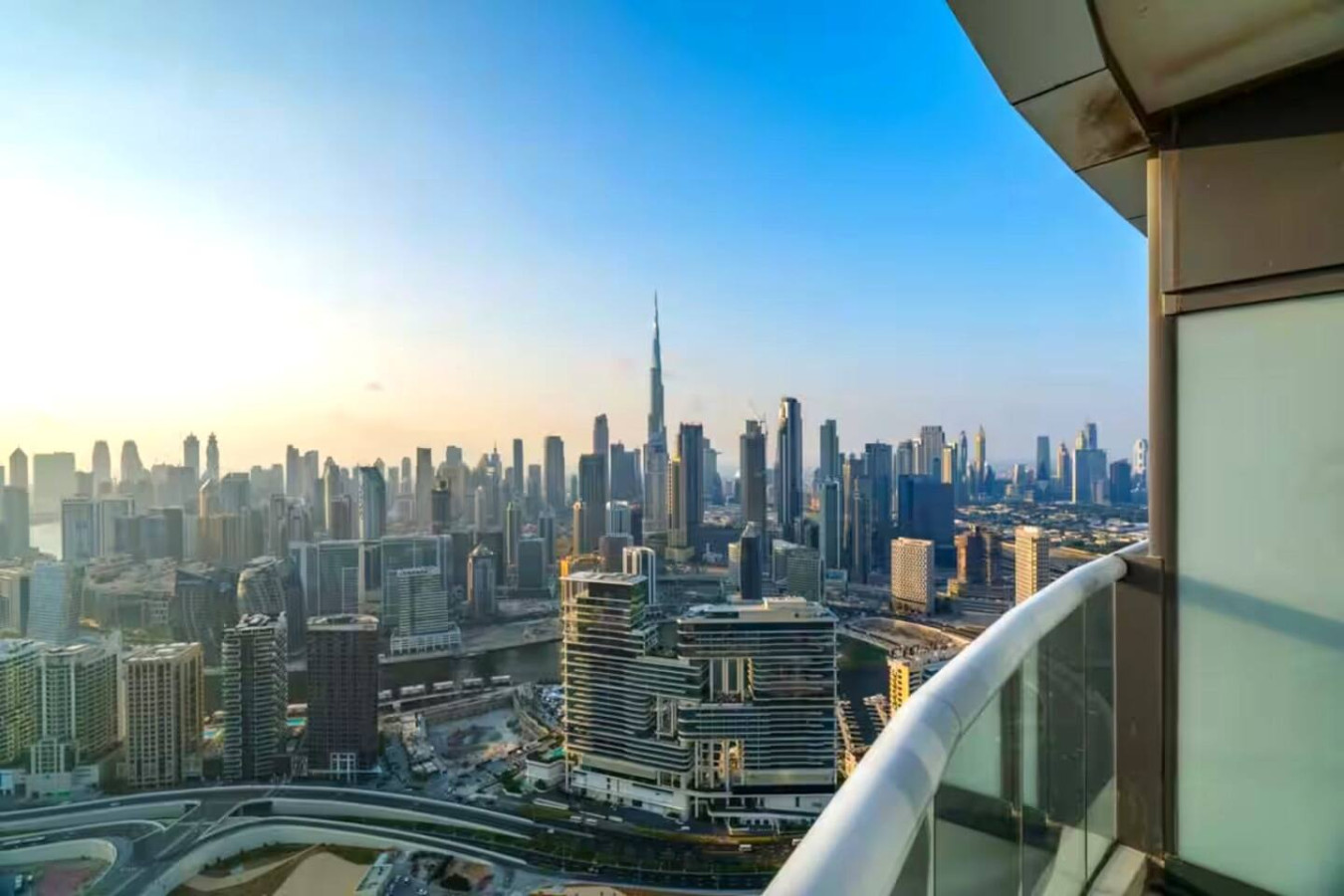 Luxury 3BR Stay with Burj View