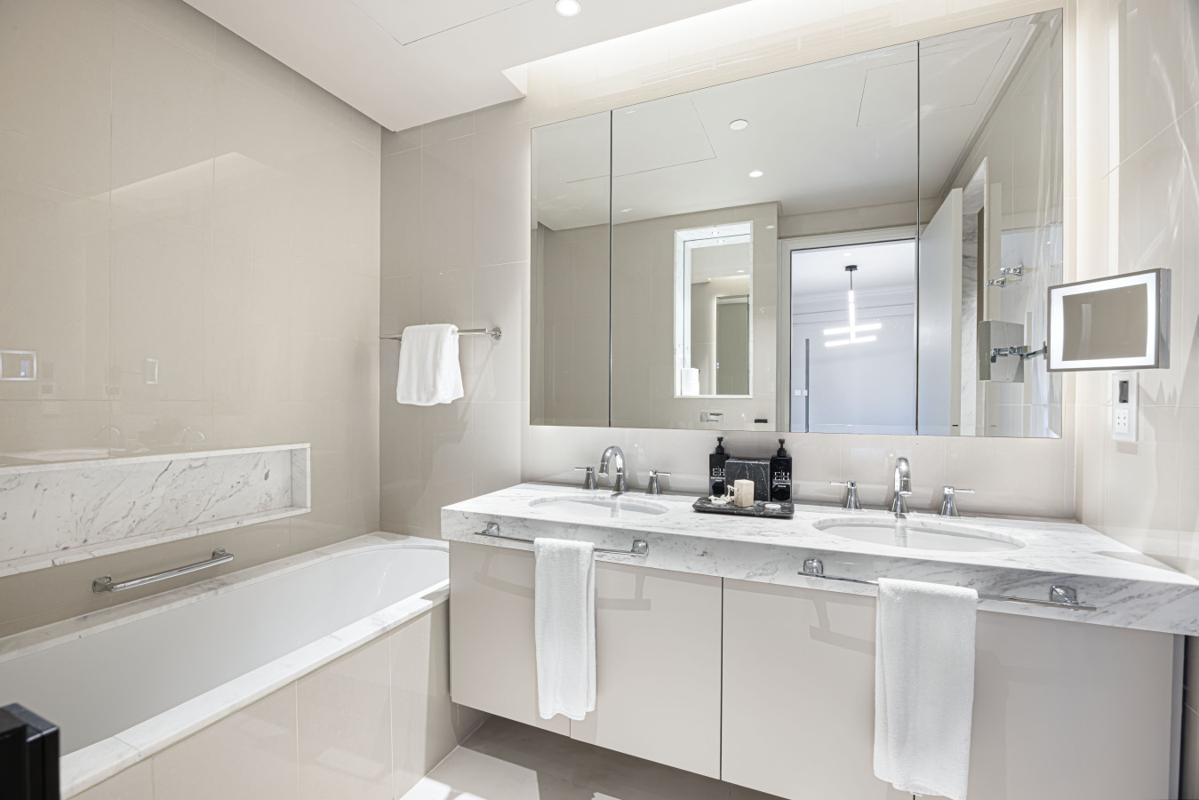 Upgraded 2BR | Address Fountain image 15