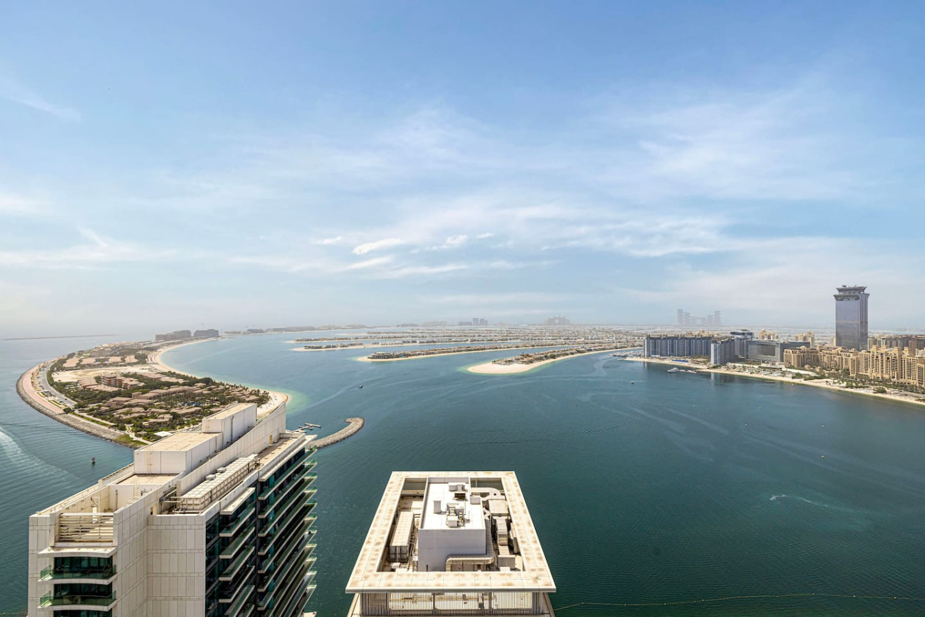Luxury 3BR Marina Vista | Palm image 17