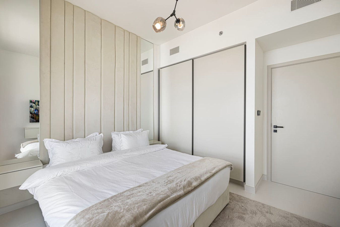 Luxury 3BR Marina Vista | Palm image 29