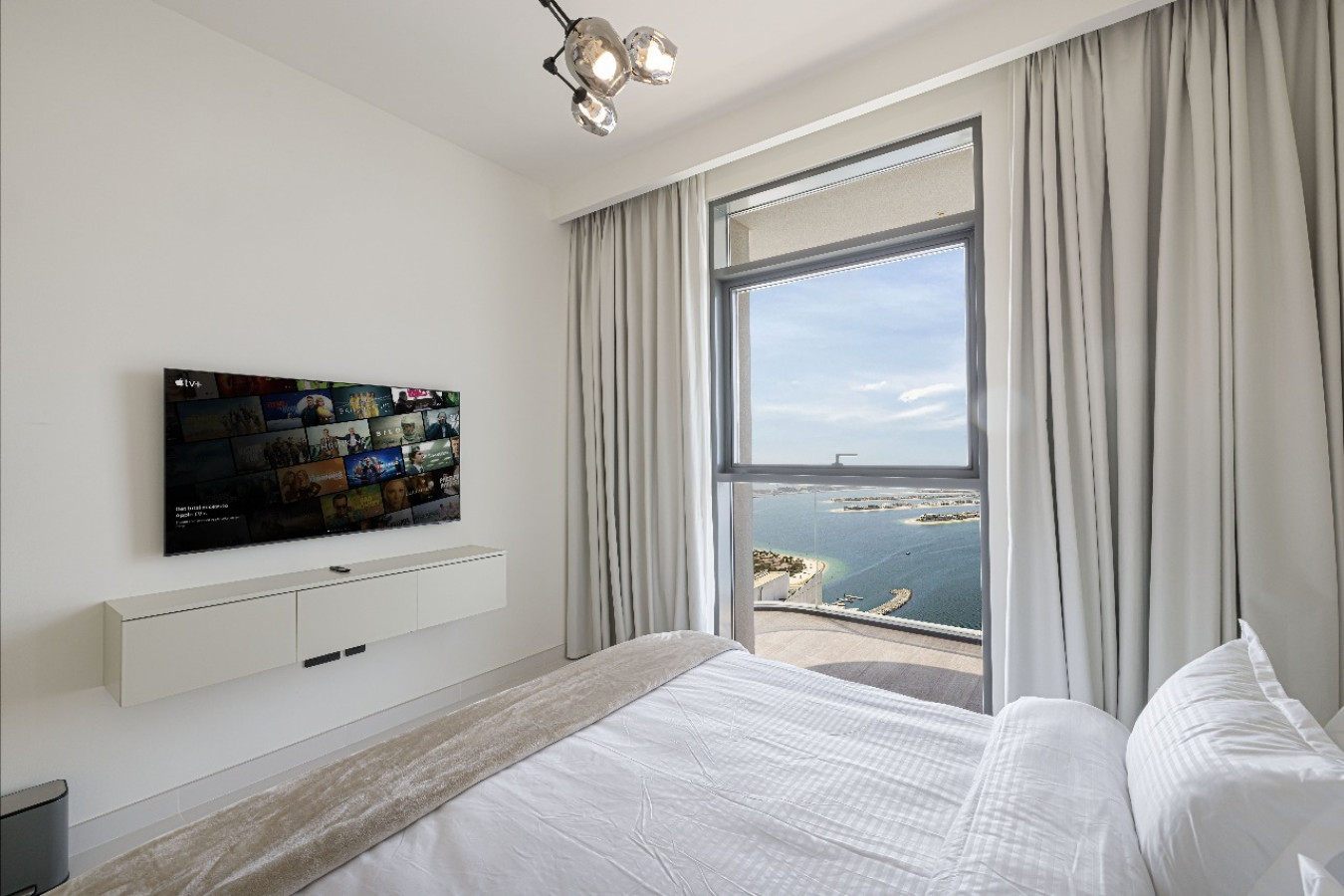 Luxury 3BR Marina Vista | Palm image 52