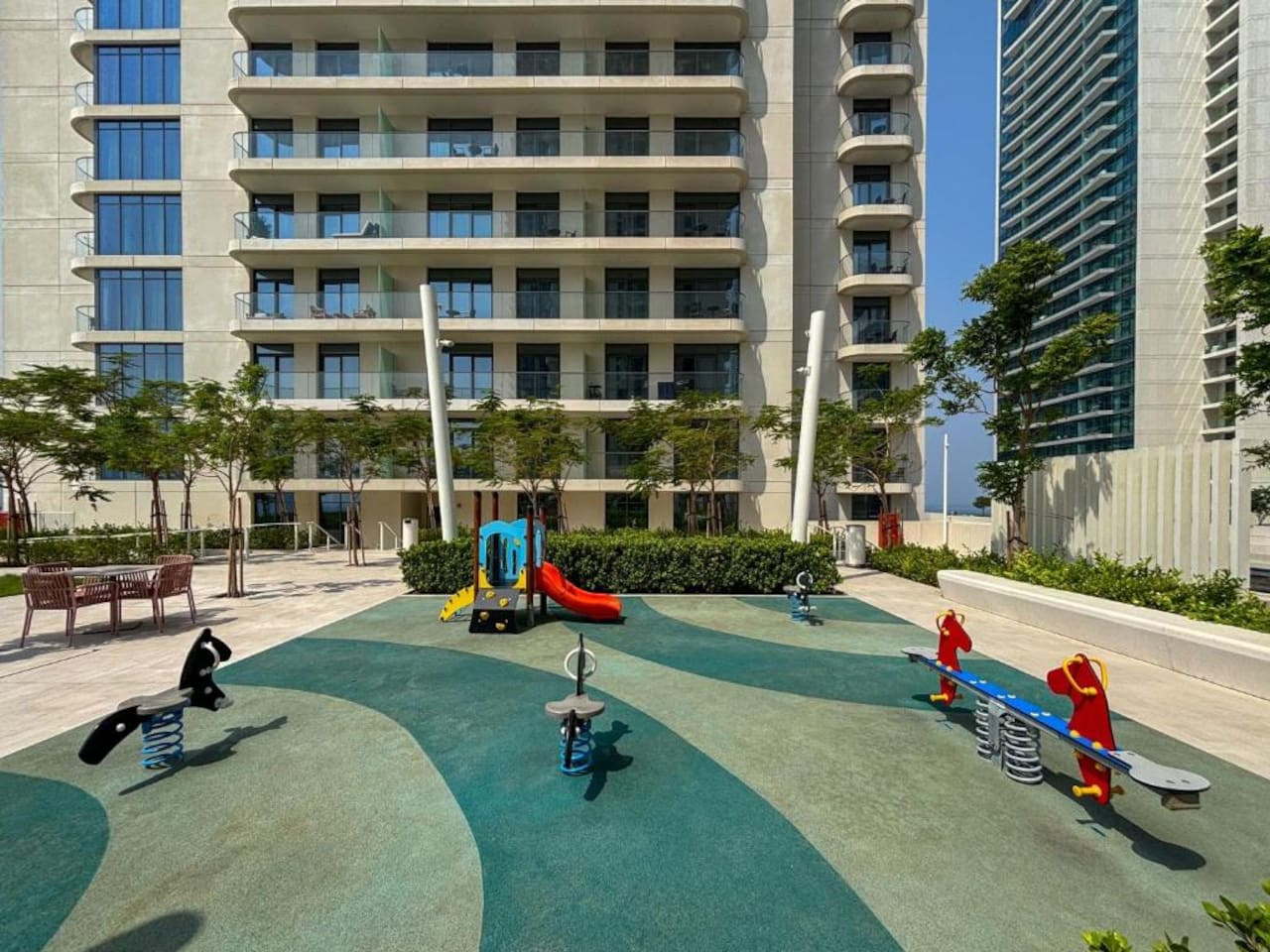 Luxury 3BR Marina Vista | Palm image 35
