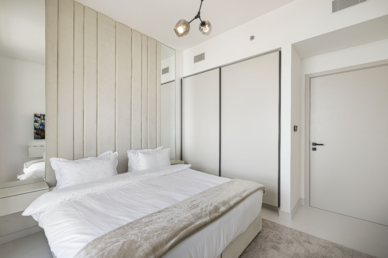 Luxury 3BR Marina Vista | Palm image 48