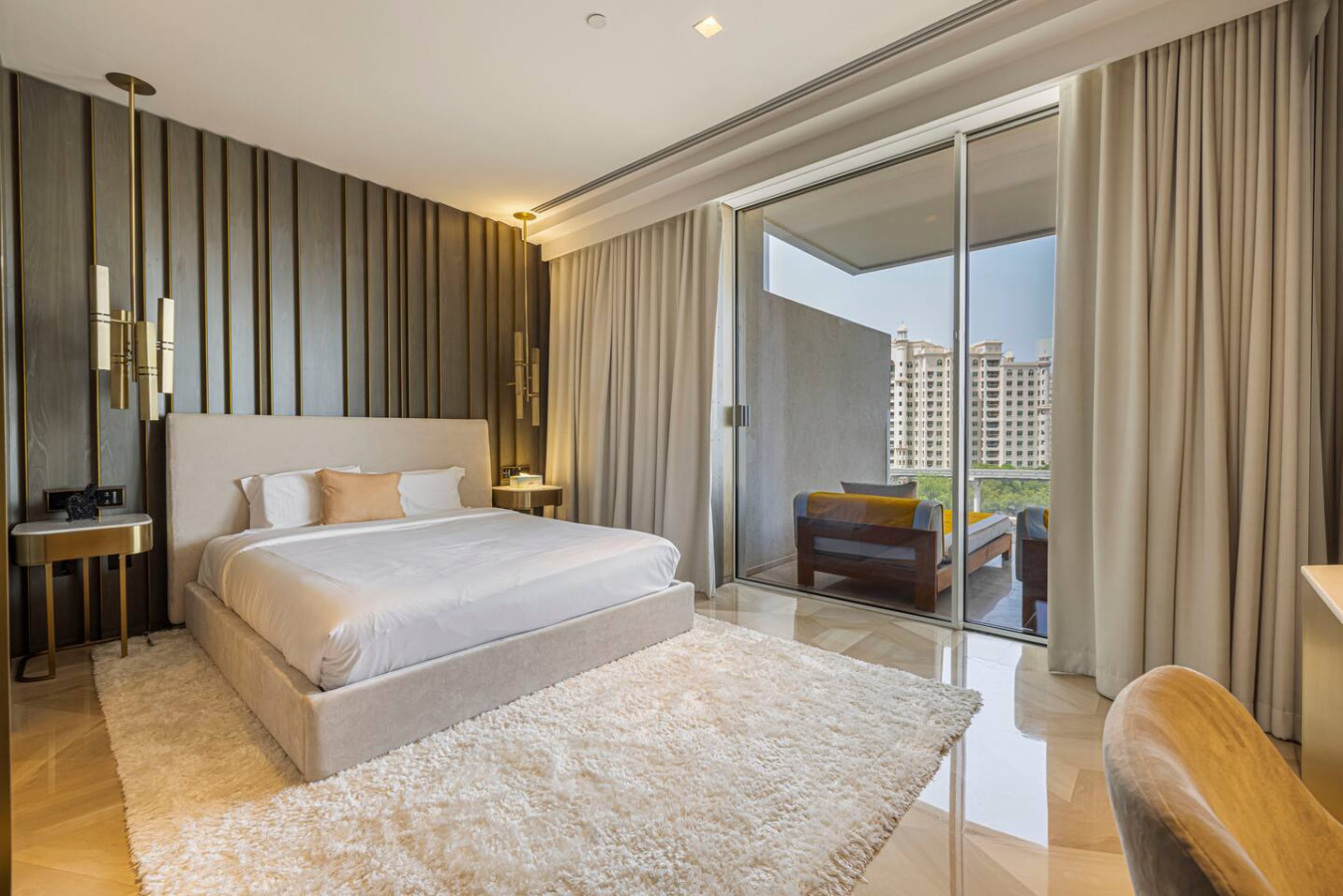 Elegant 2BR with Marina View at FIVE Palm image 3